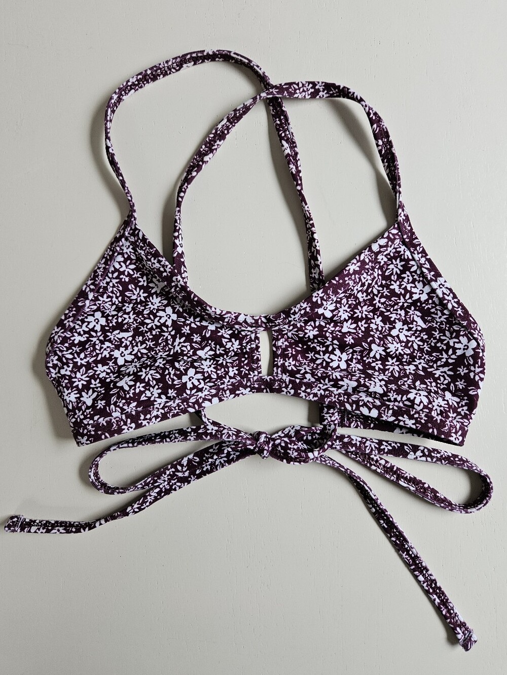 Jolyn - Vent Bikini Top
